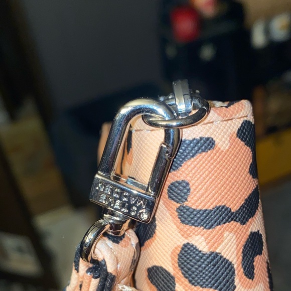 NWOT steve madden animal print wristlet wallet - Picture 12 of 13